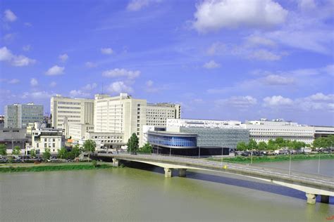 Le Chu De Nantes Meilleur Hôpital Pour étudier La Médecine Devant Lyon