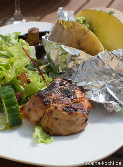 Schweinefilet mit Senf-Paprika Marinade vom Grill