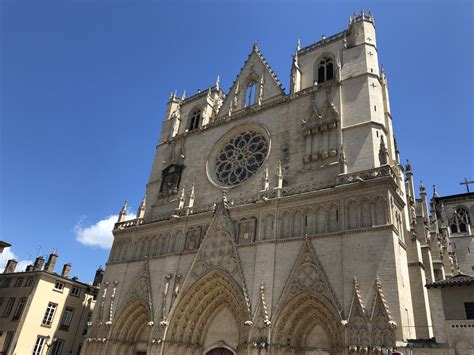 La Cathédrale Saint Jean Le Blog Guide De Lyon Welovelyon