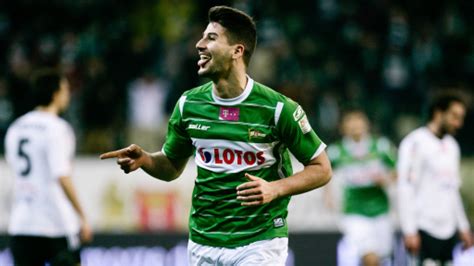 I början av 2018 lånades colak ut till kroatiska hnk rijeka och senare blev övergången permanent. Antonio Colak - Profilo giocatore 20/21 | Transfermarkt
