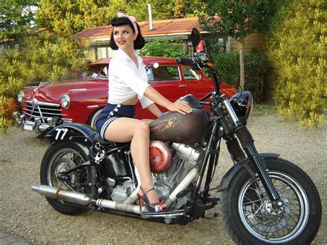 Free Download Beautiful Babe On Harley Davidson Motorcycle Wallpaper