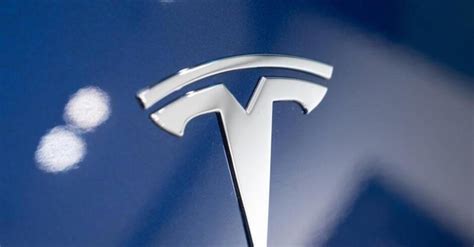 Elektroautobauer Tesla Mit Auslieferungsrekord Im Vierten Quartal
