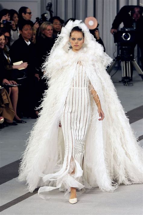 100 of Karl Lagerfeld's Best Chanel Runway Moments - Karl Lagerfeld
