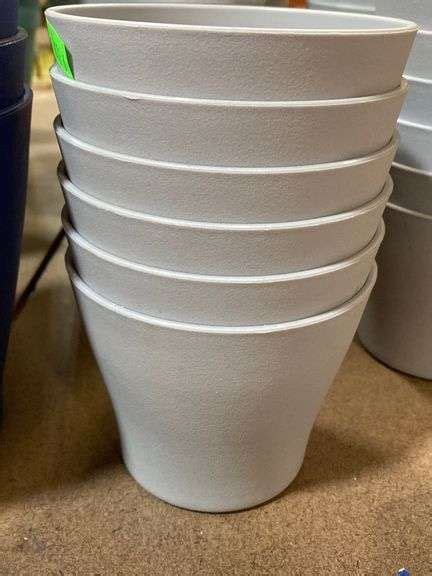 6 Flow Pots Grey Fits 6” Pots Made From Recycled Ocean Bound And