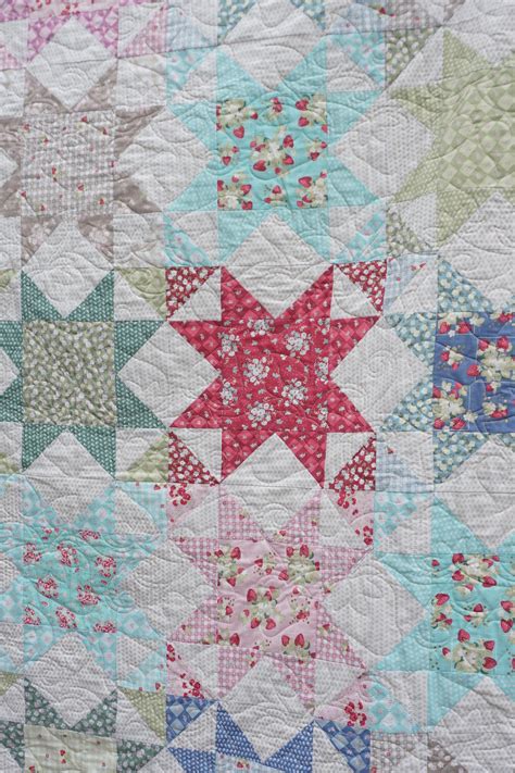 La Conner Stars - Free Pattern! | Star quilt patterns, Vintage quilts patterns, Quilt patterns
