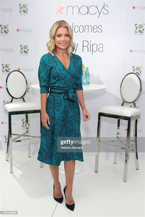 Kelly Ripa Attends The Kelly Ripa Home Collection For Macys Launch