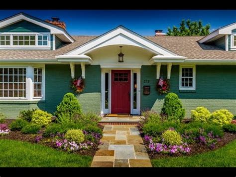 The pastel colours blend well together. The Best Styles of Exterior House Paint Color Schemes ...