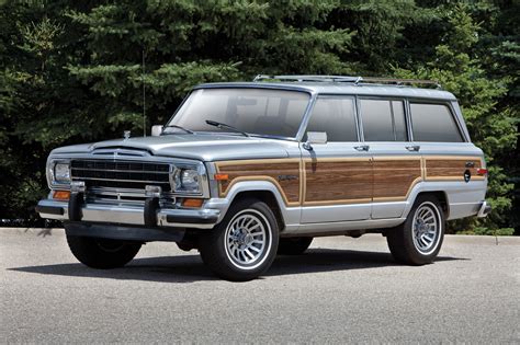 Is the new 2021 jeep grand wagoneer a luxury suv. 2022 Jeep Grand Wagoneer: What We Know | Automobile Magazine