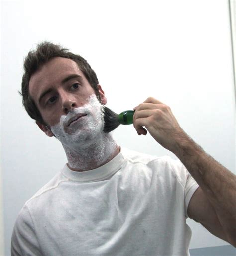 Shaving 101 Step 2 Shave Eshave