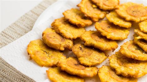 Raw banana fry or vazhakkai fry is a traditional poriyal or side dish from south india. Fried Plantain Banana Recipe - ChichiLicious.com