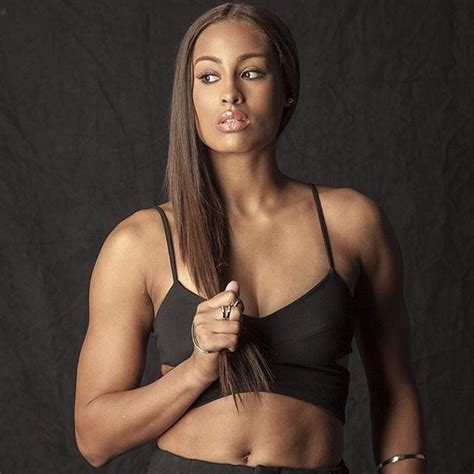 Hot Pictures Of Skylar Diggins Beautiful Basketball Player Are
