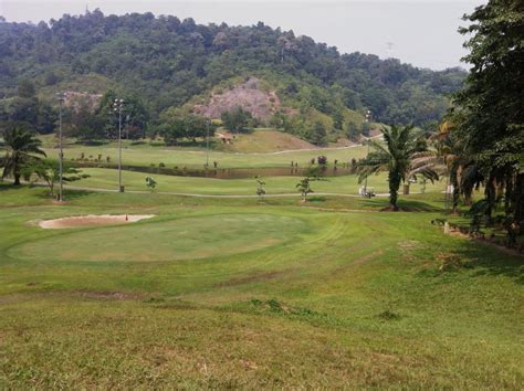 This is actually bukit unggul golf and country club. Loose Cannons: Results - Bukit Unggul Country Club - 18th ...