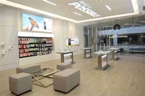 Angsana jb mall, formerly known as plaza angsana, is a must visit shopping destination in johor bahru. Huawei inaugura su tienda más grande de América Latina