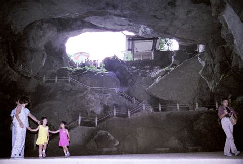 China Guilin Seven Star Cave Sue Flickr