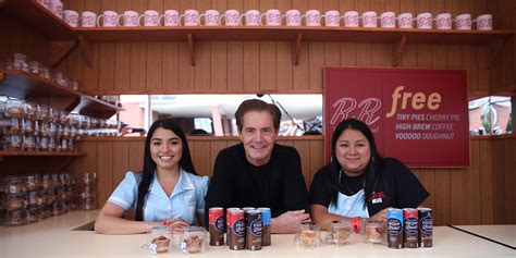 We did not find results for: Showtime Gives Twin Peaks Fans Exactly What They Want at ...