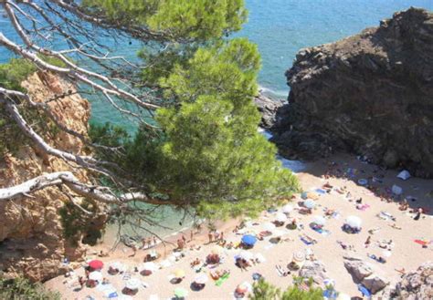 Discover The Best Nudist Beaches Of The Costa Brava
