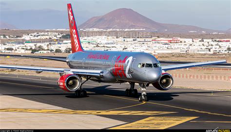 Jet2 is my favourite for flights. G-LSAI - Jet2 Boeing 757-200 at Lanzarote - Arrecife ...