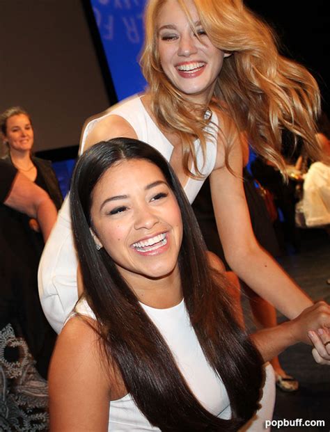 Gina Rodriguez And Yael Grobglas Hot Sex Picture