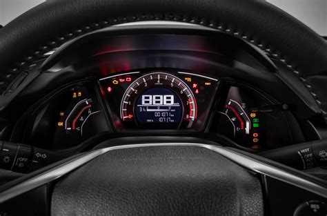 Maybe you would like to learn more about one of these? Honda Civic ganha mais equipamentos na linha 2018 - Jornal ...