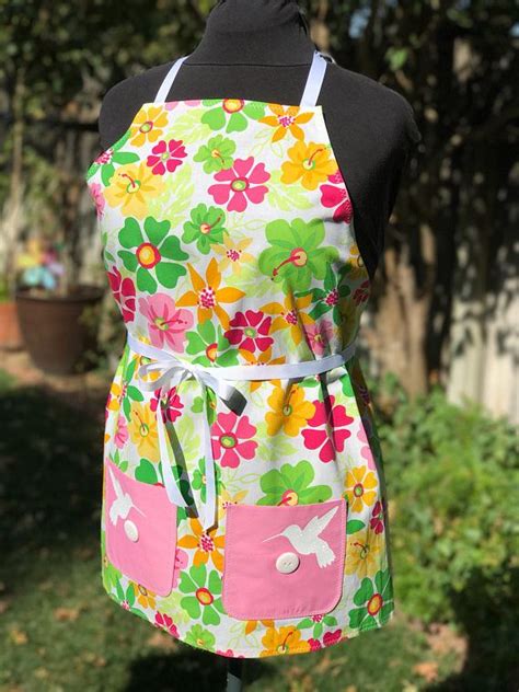 Ladies Hawaiian Print Apron Aprons For Women Aprons With Etsy