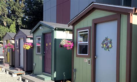 A Sisterhood Of Carpenters Builds Tiny Houses For The Homeless