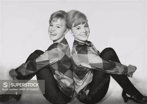 Emilia Bayona Mili And Pilar Bayona Pili In Como Dos Gotas De Agua 1964 Superstock