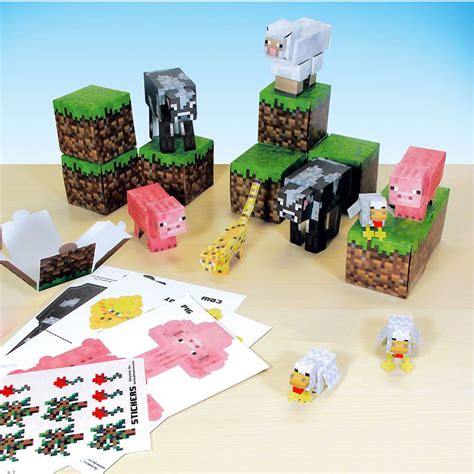 Minecraft Papercraft Animal Mobs 30 Piece Set 1009953
