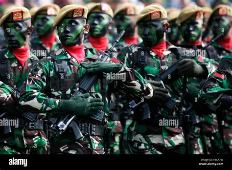 Aceh Indonesia 5th Oct 2015 Indonesian National Armed Forces Tni