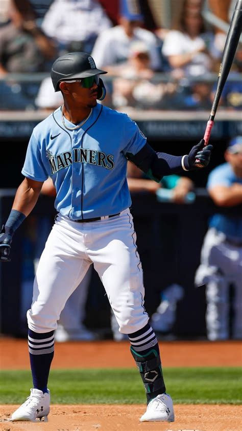Julio Rodriguez Wallpaper Ixpap In 2022 Seattle Mariners Mlb