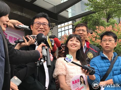 Jun 22, 2021 · 民進黨說過這種話的不計其數 但唯一做到的也只有姚文智 姚文智當初大家罵歸罵 但當立委選輸北市長後不眷戀政壇的也只有姚文智做的到 結果民進黨整個劣幣驅除良幣 有誠信的信守諾言都走了 剩下一堆問a回b，能凹則凹，騙神明的 高嘉瑜就算有進去也不會辭職 港湖都深耕幾年了，從阿扁時期盼. 在內湖、南港票數贏過姚文智 高嘉瑜最高票當選 | 政治 | 新頭殼 Newtalk