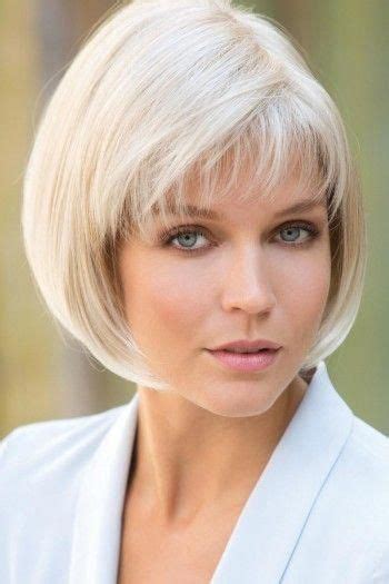 14 Favorite Bob Hairstyles For Women Over 60 With Fine Hair