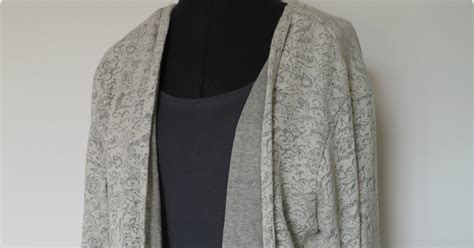Did you scroll all this way to get facts about ottobre 2 2015 ? stoffmass.ch: Strickjacke aus Ottobre Woman 2/2015