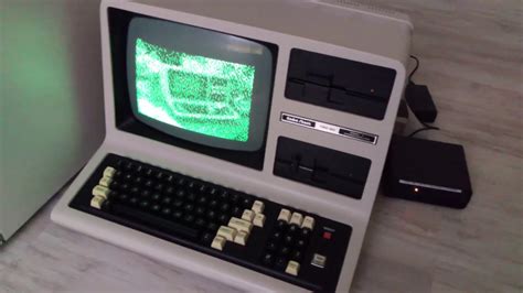 Trs 80 Model 4 Trsvid Demo Youtube