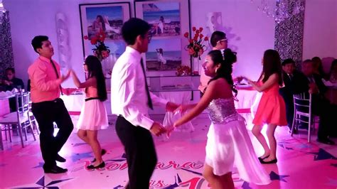 el baile con sus amigos de primaria youtube