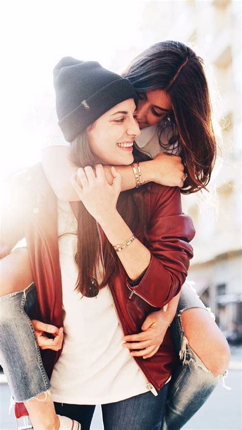 Pin By Char On Dulceida Y Alba Cute Lesbian Couples Girls In Love Lesbian Couple