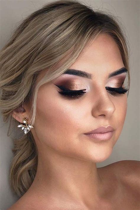 50 Magnificent Wedding Makeup Looks For Your Big Day Dramatic