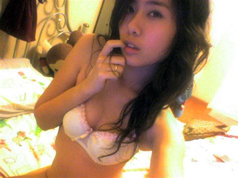 Taiwanese University Students Sex Scandal Pictures