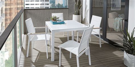 Solana White 38 In Square Dining Table Rooms To Go