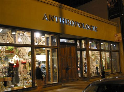 The Artful Blogger Anthropologie Opens In Vancouver