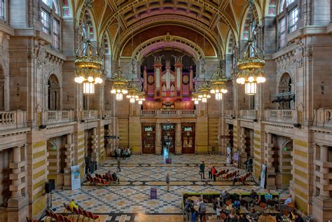 Centre Hall Kelvingrove Art Gallery And Museum Glasgow Foto And Bild