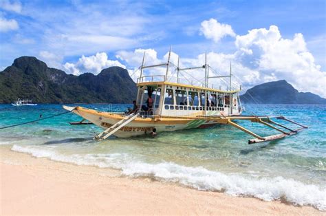 Boats On The Beach Of El Nido Philippines Editorial Photography