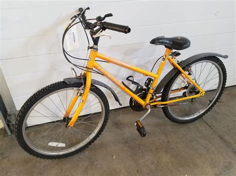 Big selection of kids' bikes, comfortable cruisers and mountain bikes for men and women. HUFFY WAYCOOL 18 SPEED BICYCLE