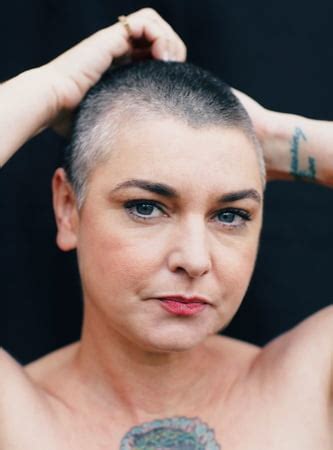 Sinead OConnor 24 Pics Play Sinead O Connor Naked 13 Min Video