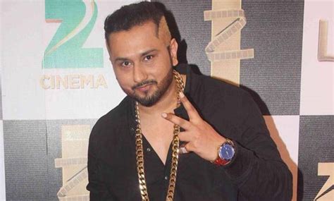 Yo Yo Honey Singhs Wife Shalini Talwar Accuses Him Of Domestic Violence Files Case Against The