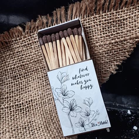 Korek api, baik korek api gas atau pun korek api stick (kayu) merupakan salah perlengkapan pokok bagi manusia. Custom Korek Api kayu/ Souvenir/ Grosir | Shopee Indonesia