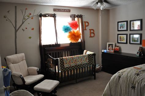 Retro owl themed nursery decor. Pin by gaga on Share room with parent-guest room | Baby ...