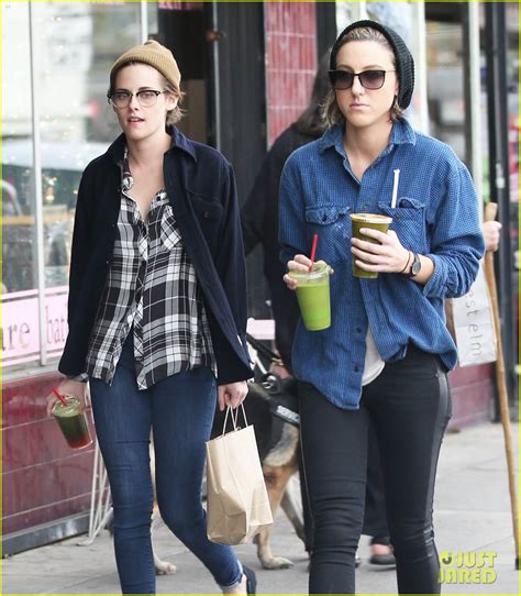 Kristen Stewart Spends Christmas Eve With Bff Alicia Cargile Photo