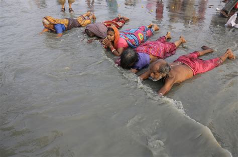 Dead Bodies Found Floating In Indian River News Al Jazeera