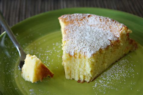 This durian cake looks impressive on any table! Recipe: Durian Yogurt Cake