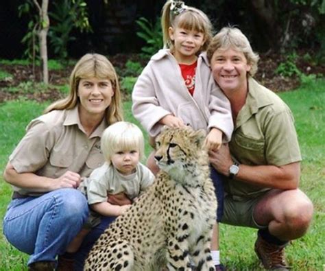 The newlyweds honored steve irwin by lighting a candle in his honor. Soul mates forever: Steve and Terri Irwin's relationship in pictures | Now To Love